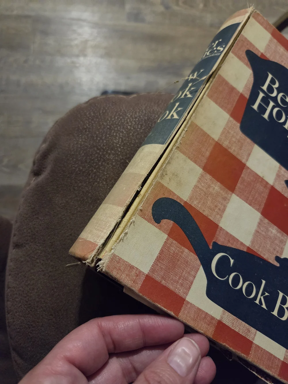 Better Homes And Gardens Red and White Gingham Cookbook with Navy Graphics